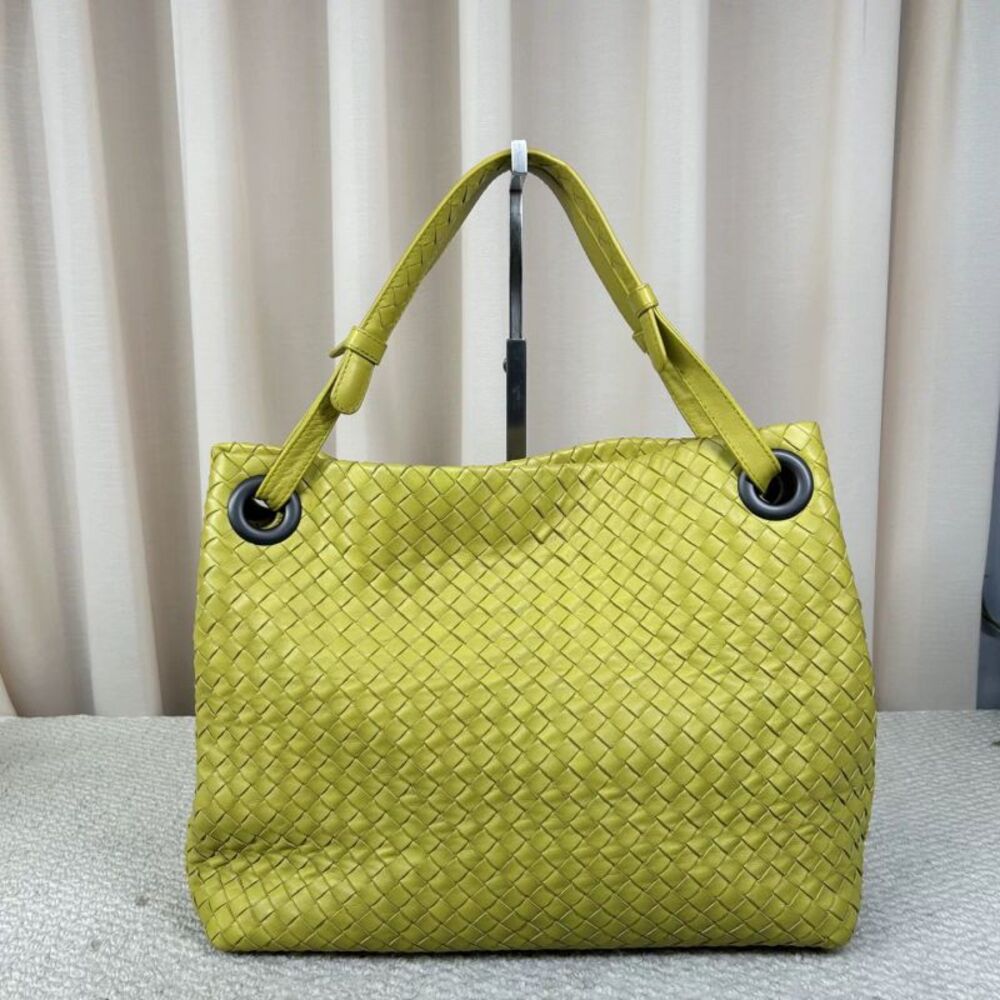Bv Women Pre-Loved Bag Very Good Condition